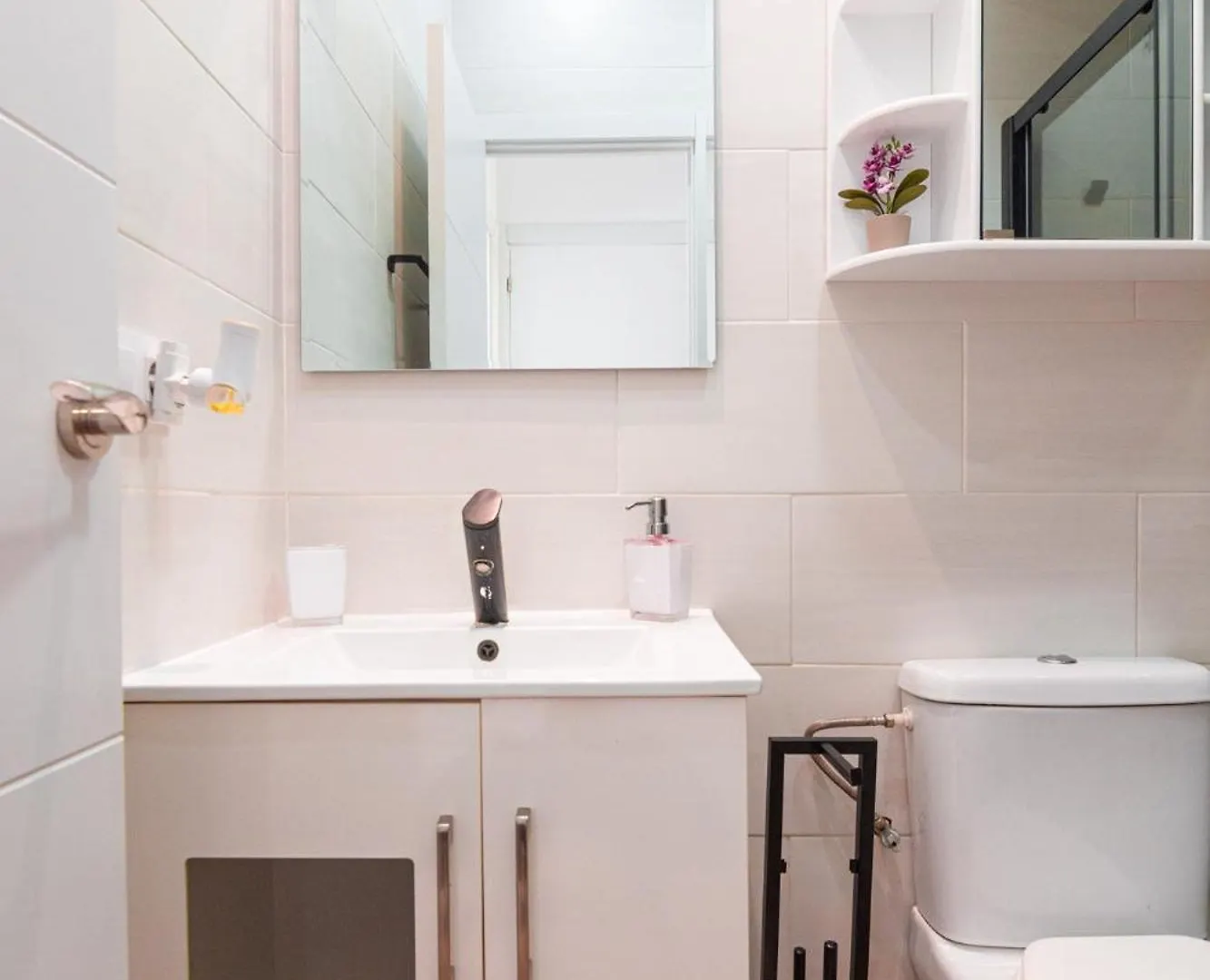 Edomus Ciudad Jardin Apartment Seville