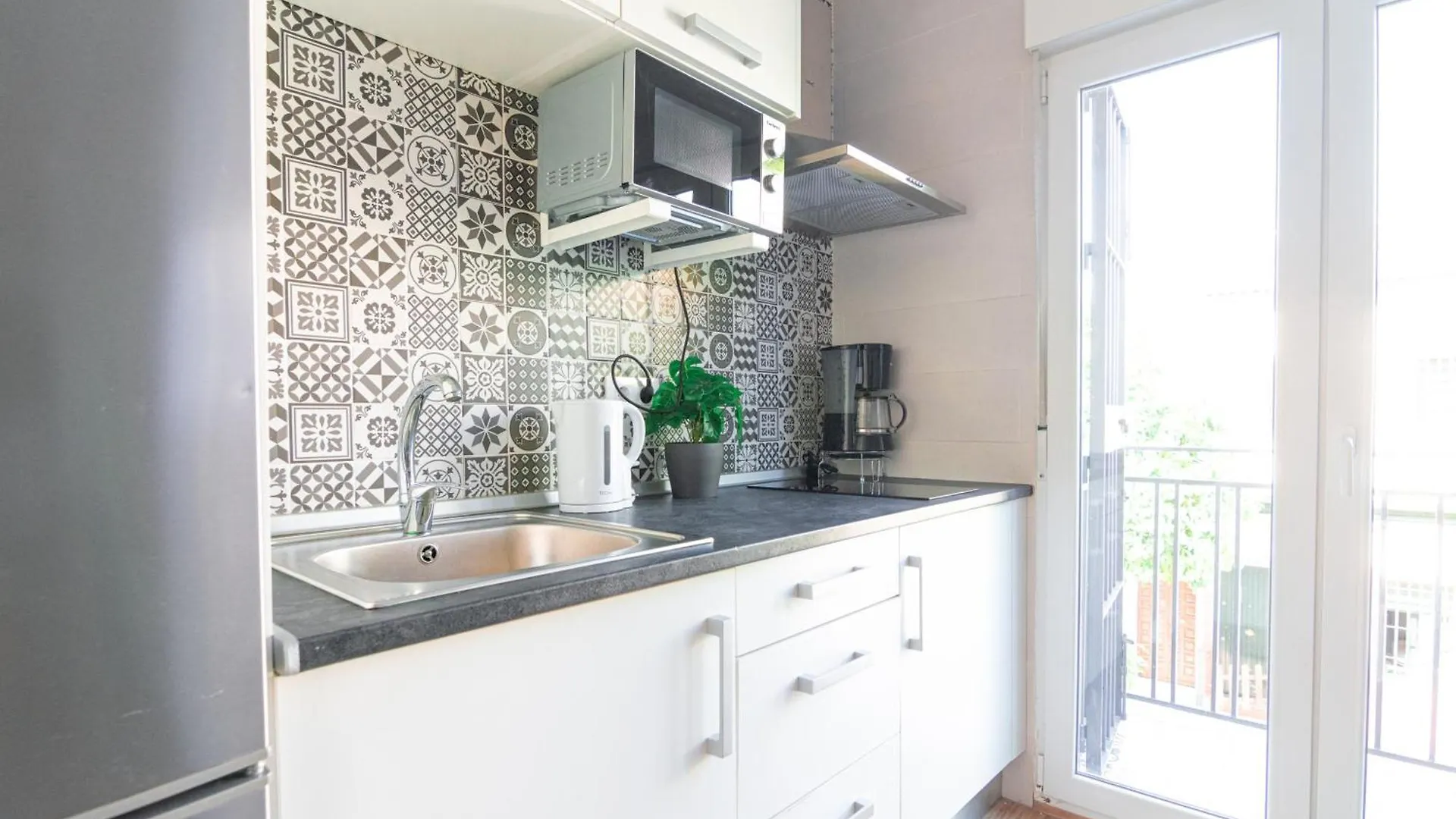 Edomus Ciudad Jardin Apartment Seville 0*,