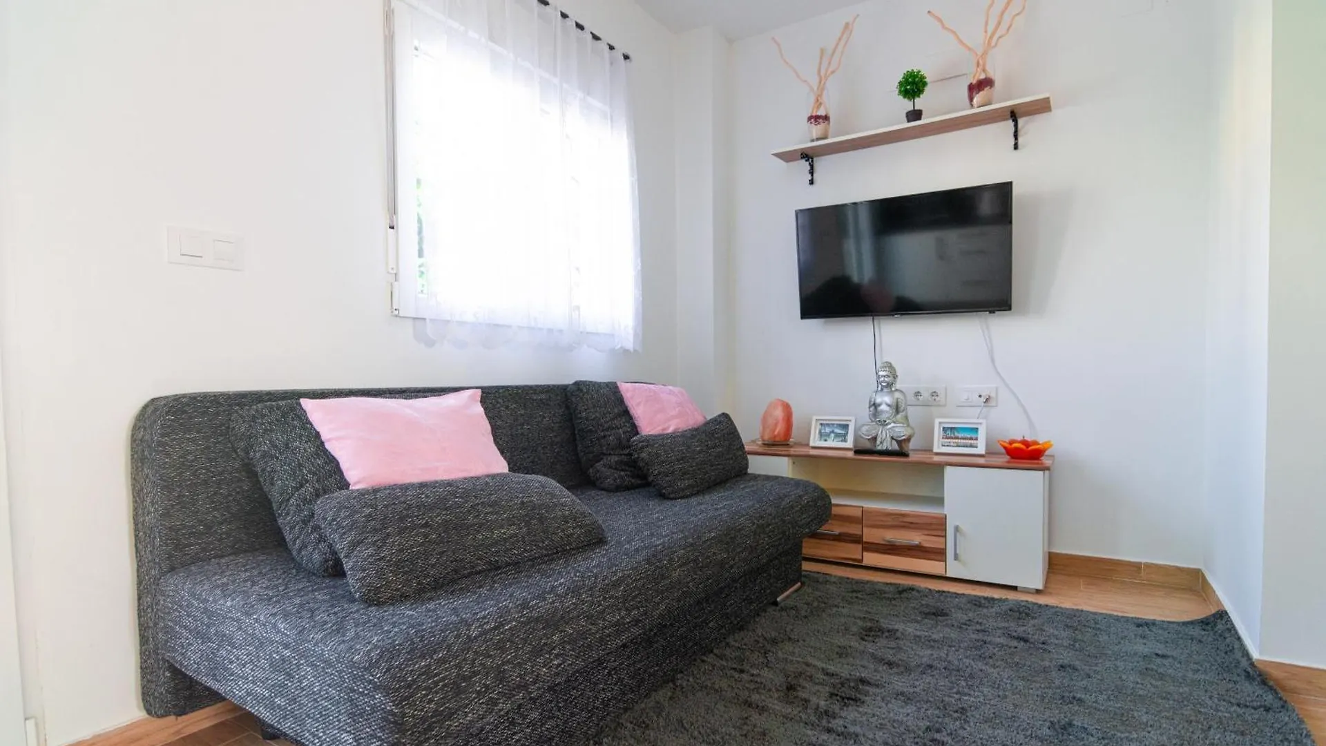 Edomus Ciudad Jardin Apartment Seville 0*,  Spain