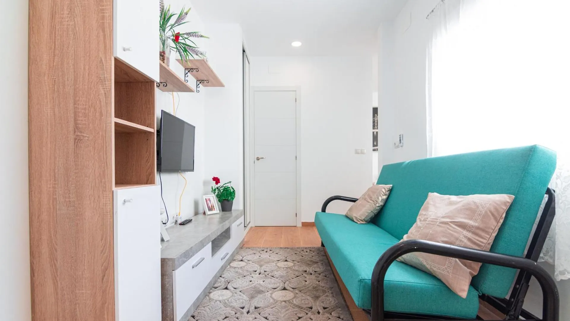 Edomus Ciudad Jardin Apartment Seville Spain
