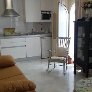 Clásico, Cerca A Jardines De Murillo Sevilla