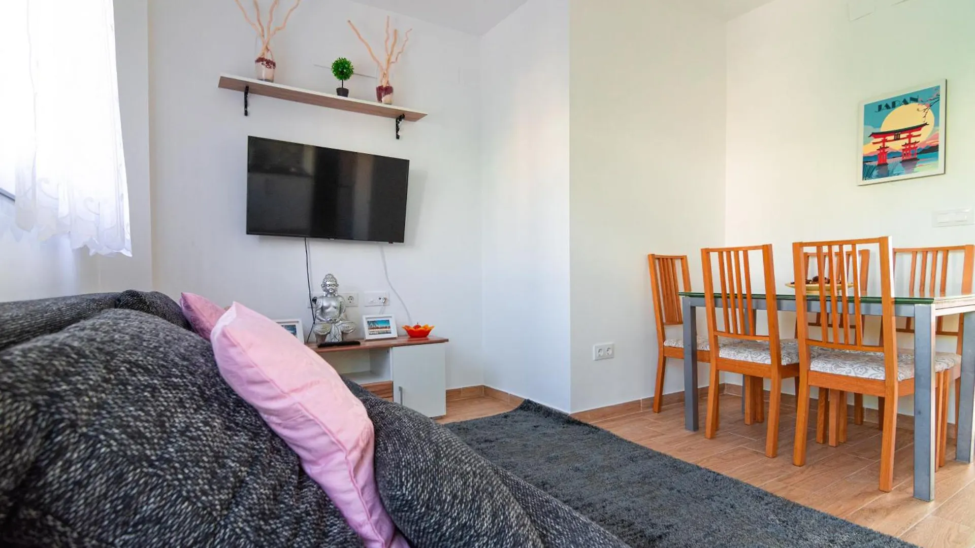 Edomus Ciudad Jardin Apartment Seville Spain