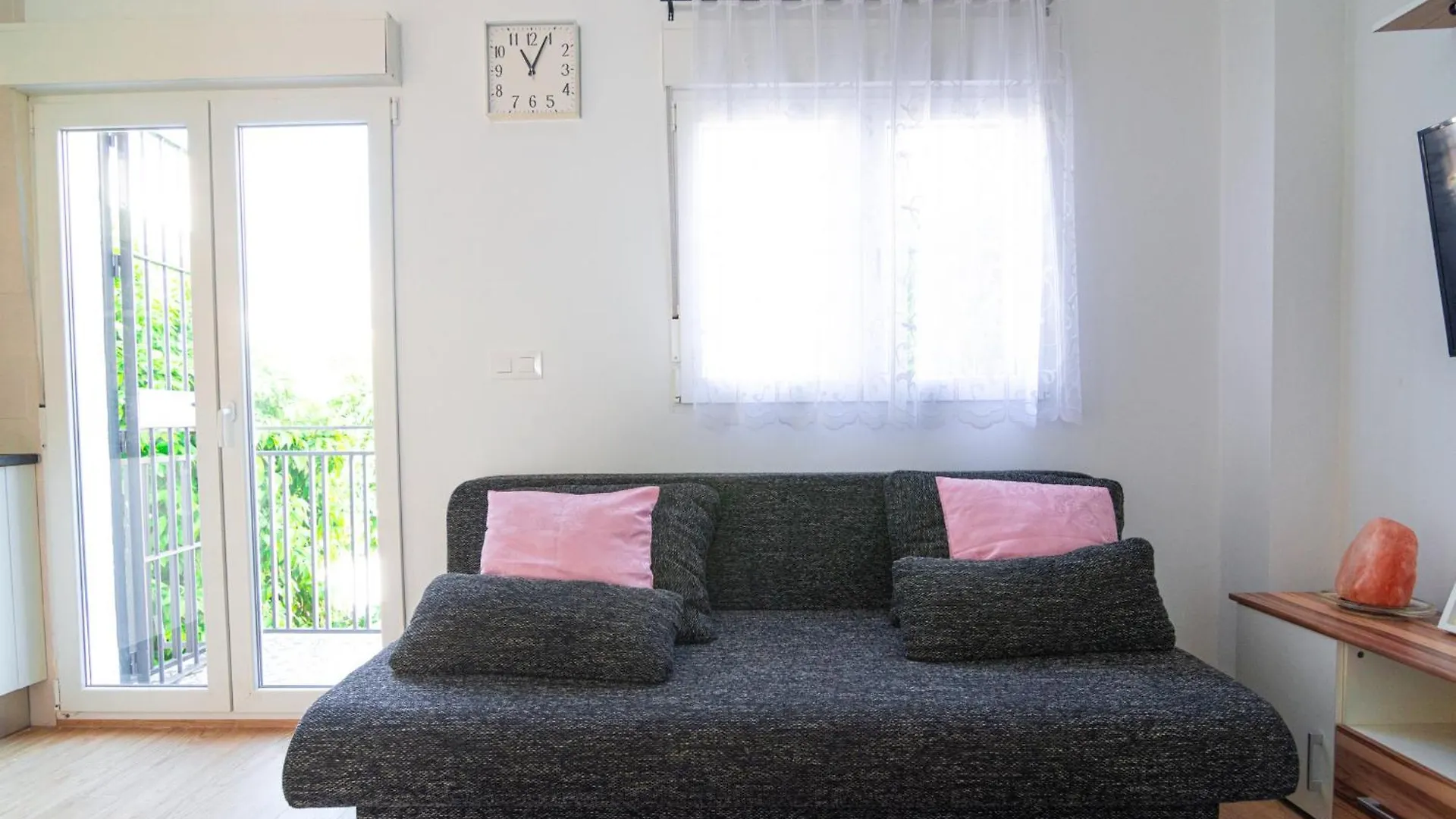 Edomus Ciudad Jardin Apartment Seville