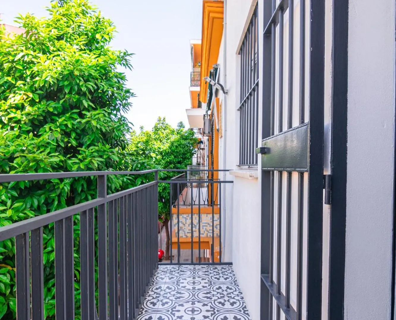 Edomus Ciudad Jardin Apartment Seville